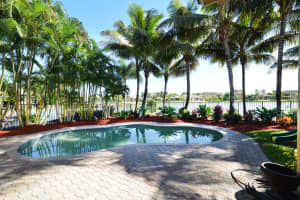 10458 Oak Meadow Ln, Lake Worth, FL 33449, Sold 07/18/14