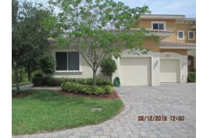 2561 Stockbridge Square SW, Vero Beach, FL 32962, Sold 12/23/13