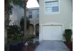 1082 Woodfield Rd, Greenacres, FL 33415, Sold 12/31/13