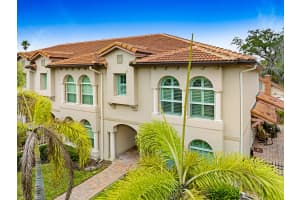 2270 Enjoya Lane, Melbourne 2270 Enjoya Lane, Melbourne