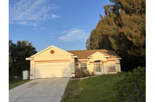 2872 Basil Avenue Sw, Palm Bay