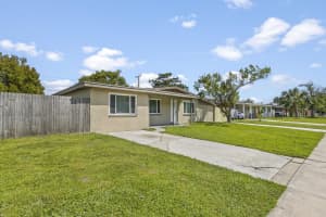 2472 Victor Road, Cocoa