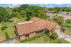 2784 Chapparal Drive, Melbourne