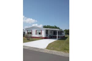 4404 Gail Boulevard, Melbourne