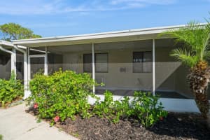 555 7th Place, Vero Beach 555 7th Place, Vero Beach