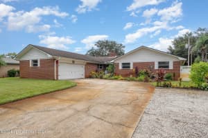 1710 E Carriage Drive, Titusville