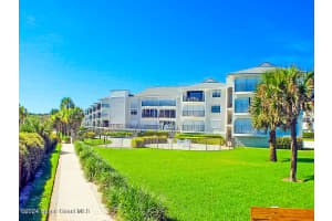 5300 A1a, 302, Indian River Shores