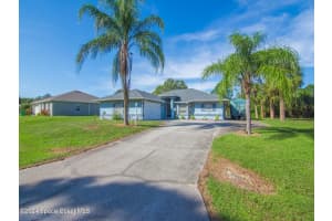 825 Landsdowne Drive, Sebastian