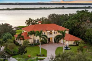 4760 Honeyridge Lane, Merritt Island