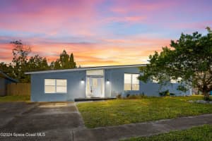 1064 Cabot Drive Ne, Palm Bay