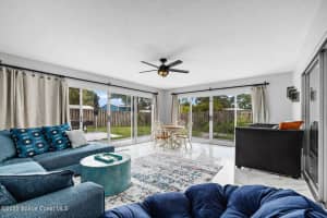 2415 Dunbar Avenue, Melbourne