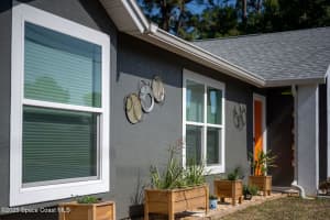 1181 Lamplighter Drive Nw, Palm Bay