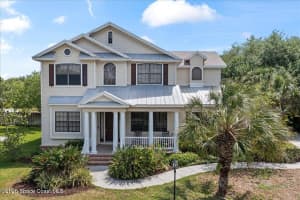 1777 Sienna Drive, Melbourne
