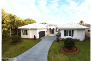 7 Beachside Drive, Orchid