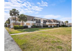 2700 N Hwy A1a, 11-206, Indialantic