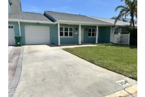304 Emerald Place E, Indian Harbour Beach