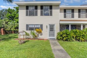 3118 Manor Drive Ne, Palm Bay