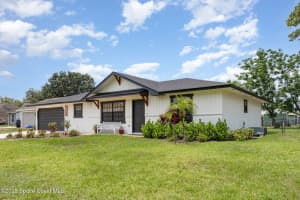 5460 Holden Road, Cocoa