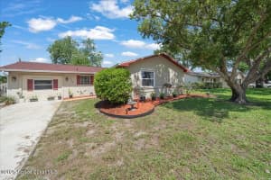1994 Alexander Drive, Titusville