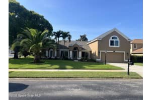 3266 Helmsdale Court, Melbourne