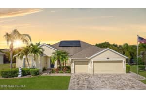 327 Sebastian Crossings Boulevard, Sebastian