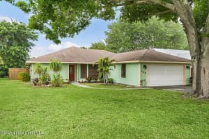722 24th Square, Vero Beach