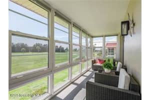 55 Woodland Drive, 206, Vero Beach
