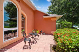 871 Quanah Street Se, Palm Bay