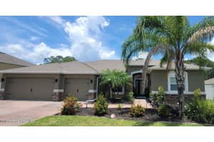 680 Easton Forest Circle Se, Palm Bay