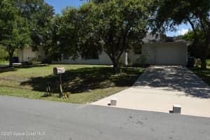 1650 Chamorro Street Se, Unit B, Palm Bay