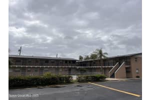 1715 Dixon Boulevard, 104, Cocoa