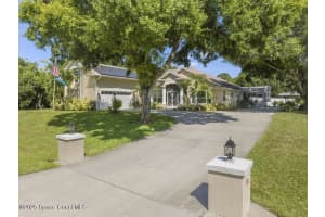 152 Academy Terrace, Sebastian
