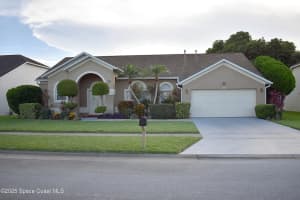 4808 Springwater Circle, Melbourne