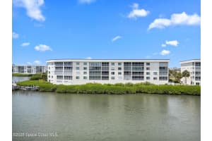 190 Pinellas Lane, 208a, Cocoa Beach