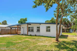 2295 Allan Adale Road, Melbourne