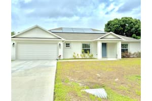 467 Binney Street Ne, Palm Bay