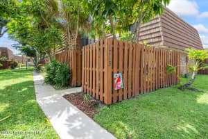 1713 Patty Circle Ne, Palm Bay