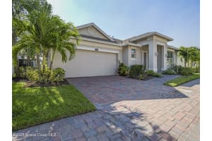 2284 Timberlake Circle, Vero Beach