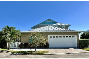 14 Cottage Court, Cocoa Beach