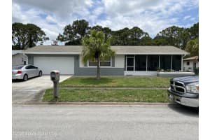 2823 Wright Avenue, Melbourne