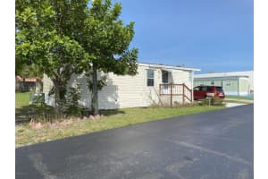 1452 Turkey Creek Drive Ne, Palm Bay