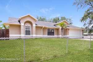180 Hurtig Avenue Nw, Palm Bay