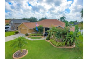 1644 Old Colonial Way, Melbourne
