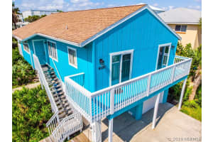 285 Hearth Street Sw, Palm Bay