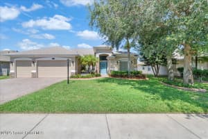 2224 Botanica Circle, Melbourne