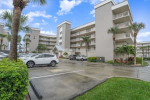 609 Shorewood Drive, 203, Cape Canaveral