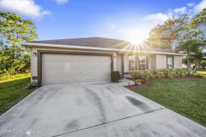 1286 Sandusky Street Se, Palm Bay