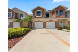 1020 Venetian Drive, 102, Melbourne