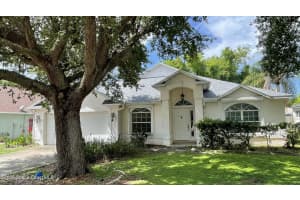 1642 Rustic Way, Melbourne