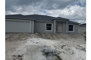 417 Harrington Street Sw, Palm Bay